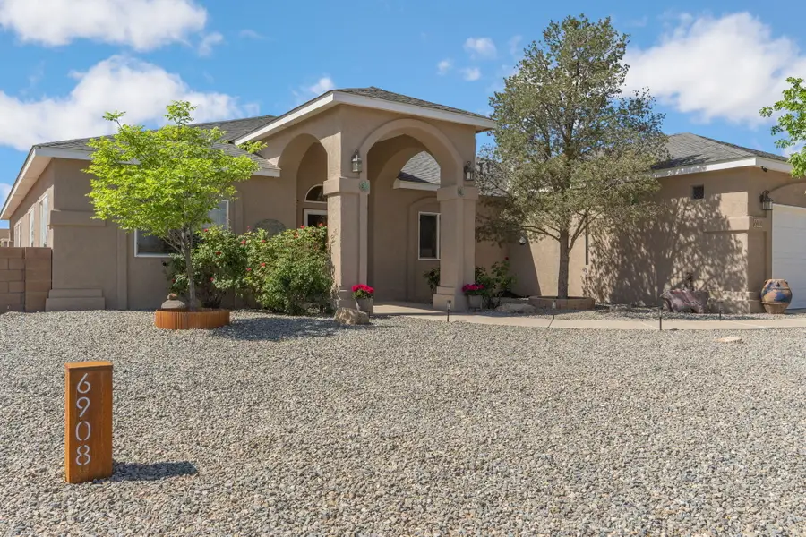 6908 Chapingo Road Ne, Rio Rancho, NM 87144 - #3