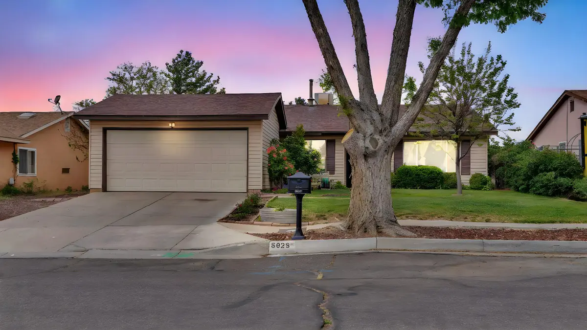 5625 Chimayo Drive Nw, Albuquerque, NM 87120 - #1