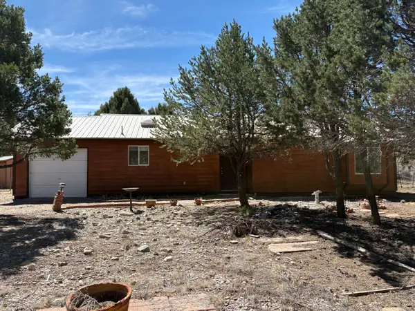 6 Days Done Road, Tijeras, NM 87059