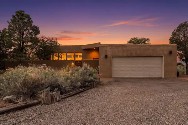 1874 San Bernardino Avenue Ne, Albuquerque, NM 87122