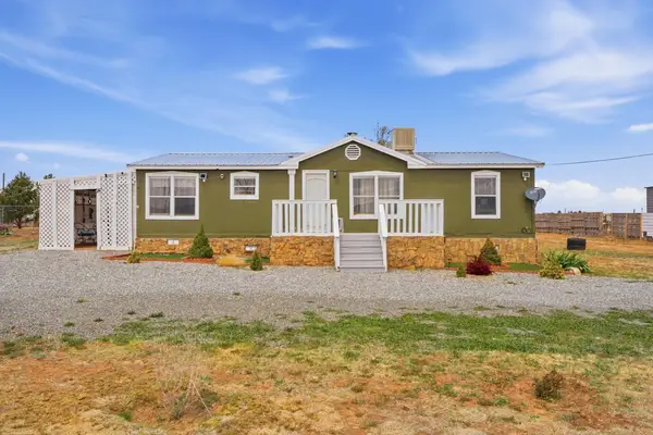 4 Charlotte Court, Edgewood, NM 87015