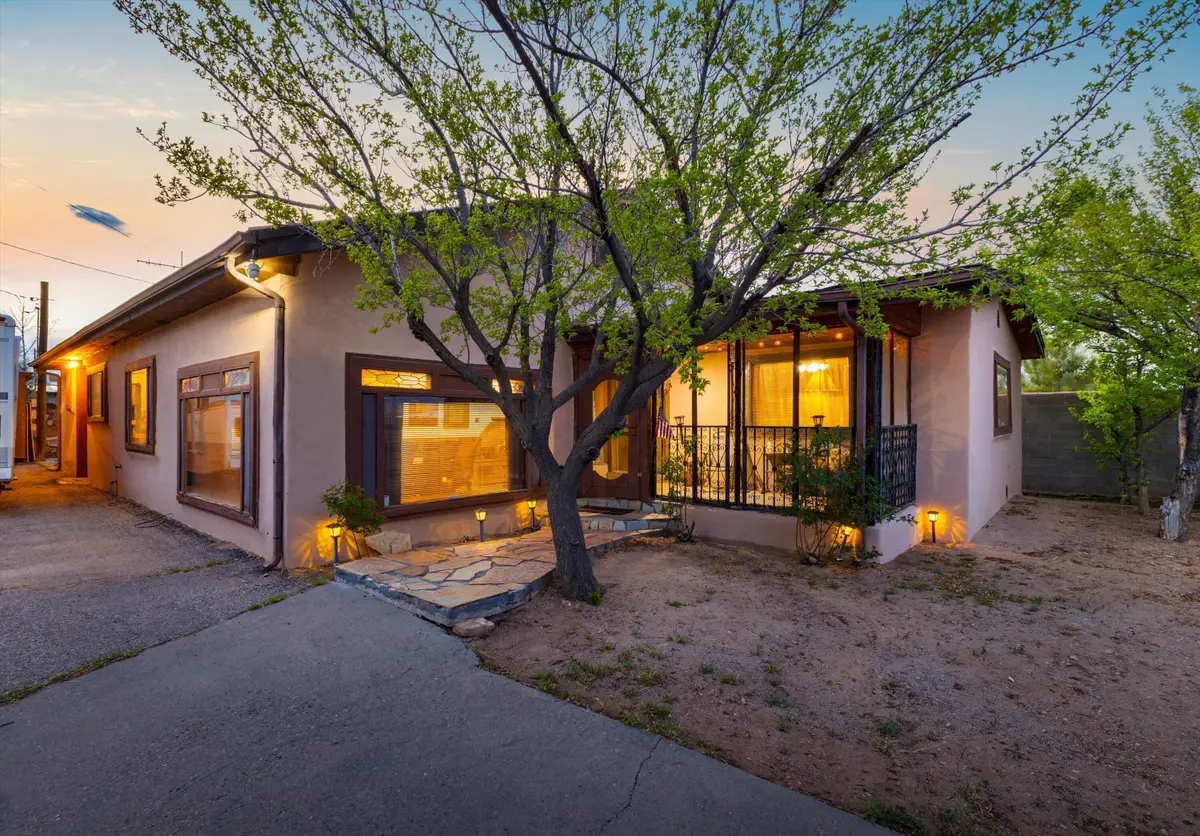 116 N Coronado Avenue, Espanola, NM 87532 - #1