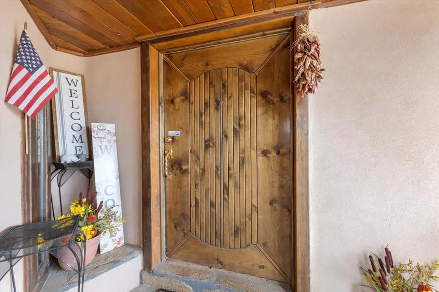 116 N Coronado Avenue, Espanola, NM 87532 - #3