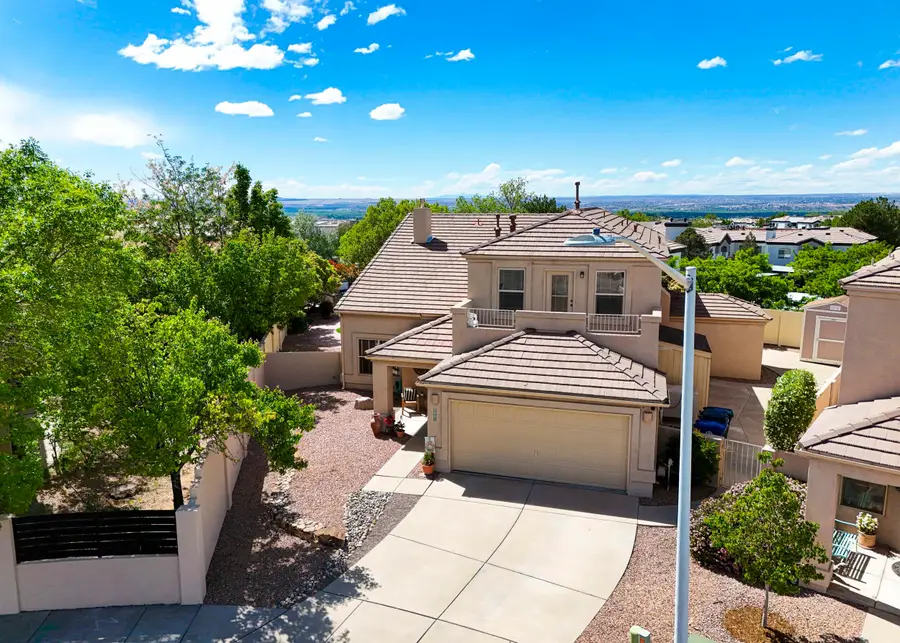 8001 Oso Feliz Drive Ne, Albuquerque, NM 87122 - #3