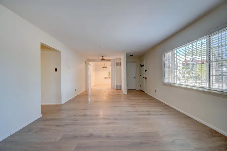 2417 Cagua Drive Ne, Albuquerque, NM 87110 - #3