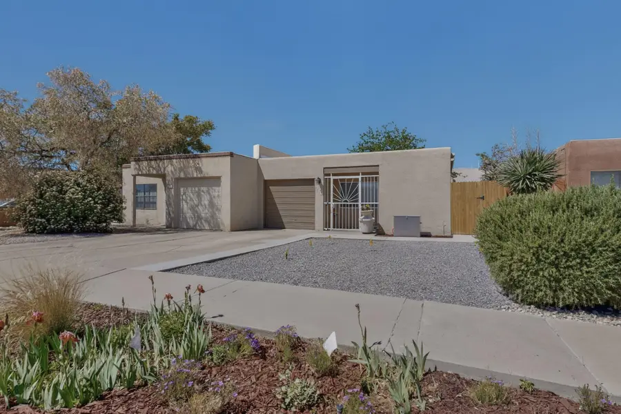 3233 Corona Drive Nw, Albuquerque, NM 87120 - #3