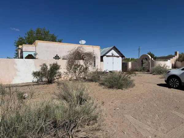 34 El Centro Drive, Bosque, NM 87006