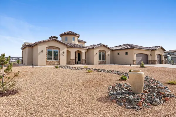 802 Holstein Court Sw, Albuquerque, NM 87105