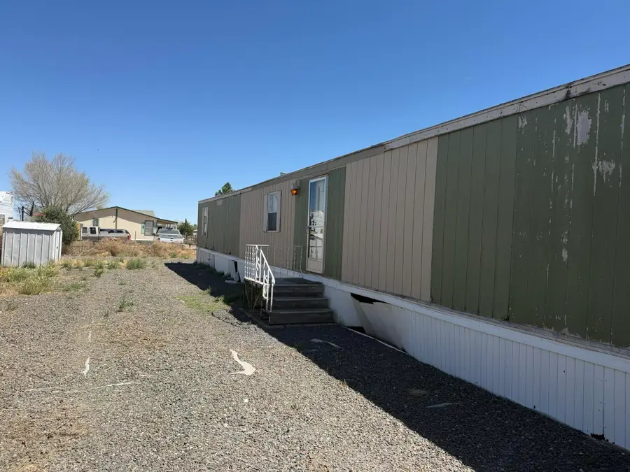 304 Walker Street, Estancia, NM 87016 - #2