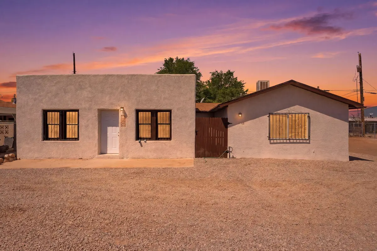 1605 7th Street Nw, Albuquerque, NM 87102 - #1