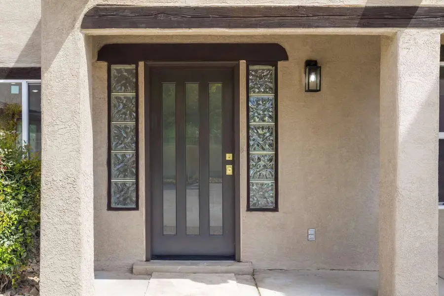 6425 Guadalupe Place Nw, Los Ranchos De Albuquerque, NM 87107 - #3