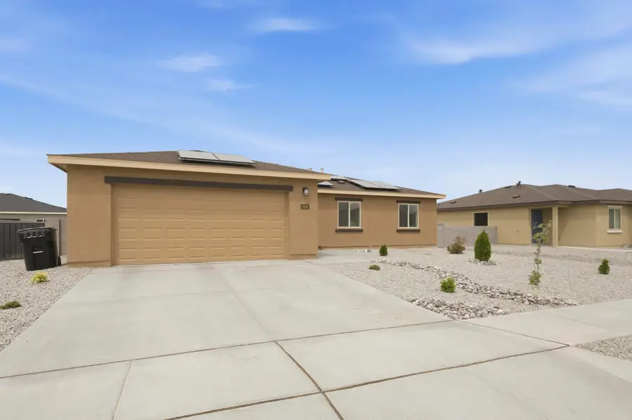 2506 Calle Del Los Claveles, Belen, NM 87002 - #2