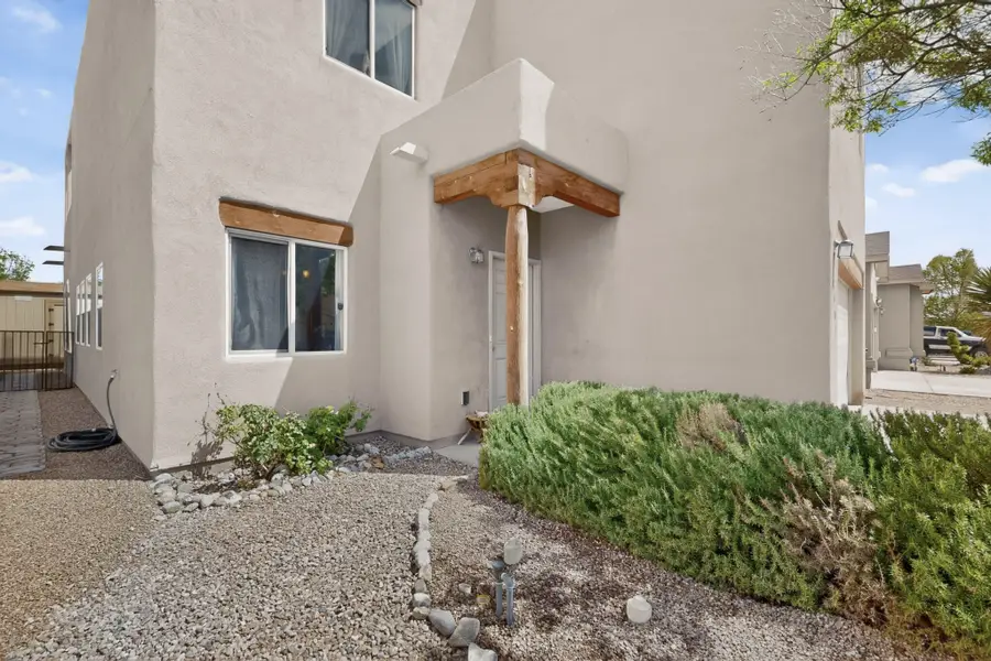 8505 Llano Vista Avenue Sw, Albuquerque, NM 87121 - #3