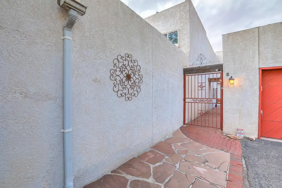 2 La Villita Tres Street Ne, Albuquerque, NM 87112 - #2