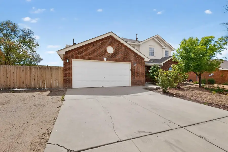 76 Juniper Avenue, Los Lunas, NM 87031 - #2