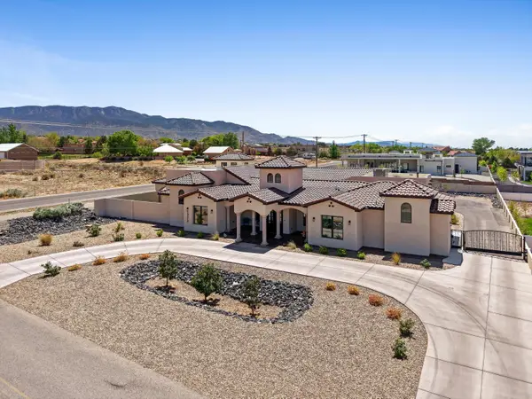 10310 Signal Avenue Ne, Albuquerque, NM 87122