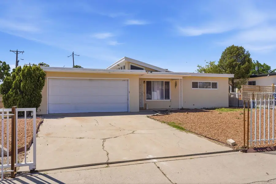 1009 Dakota Street Ne, Albuquerque, NM 87110 - #3