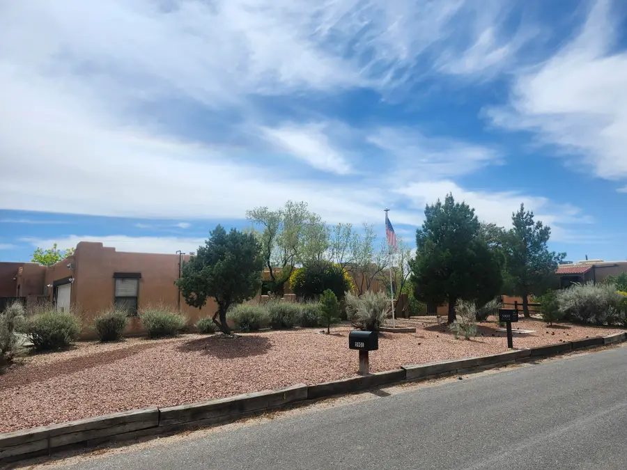 5900 Jones Place Nw, Albuquerque, NM 87120 - #2