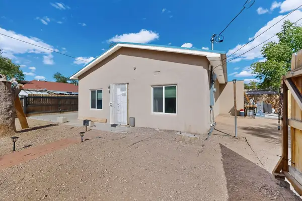 2904 1st Street Nw, Albuquerque, NM 87107