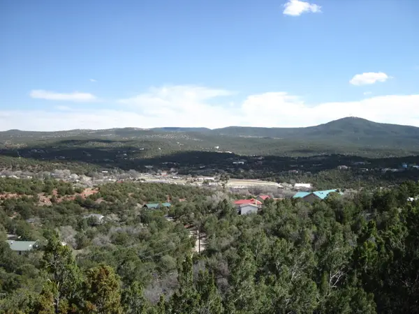 34 Eagle Trail, Tijeras, NM 87059