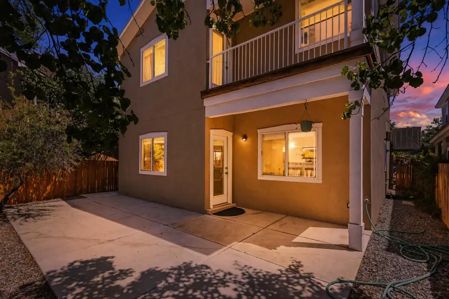 1535 Phoenix Avenue Nw, Albuquerque, NM 87107 - #2