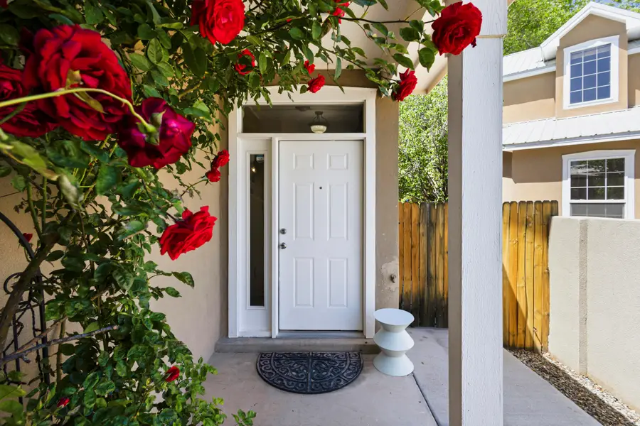 1535 Phoenix Avenue Nw, Albuquerque, NM 87107 - #3