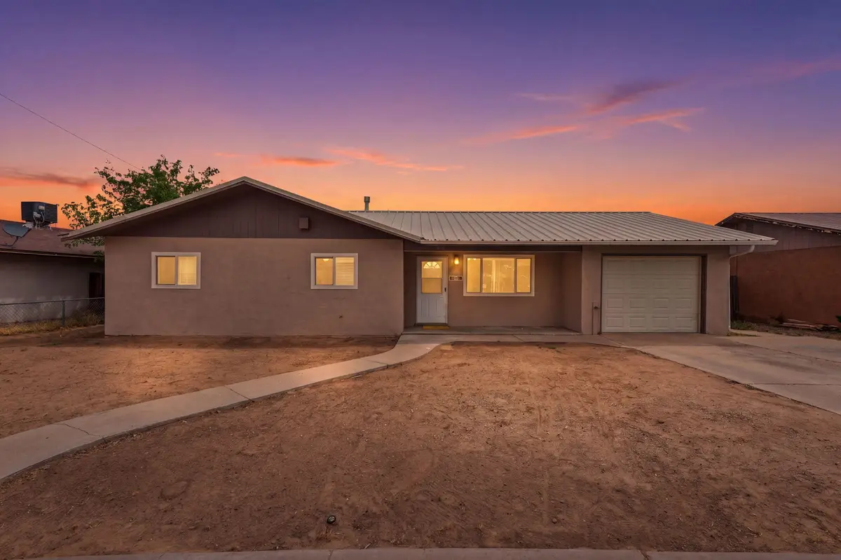 616 Edith Drive, Belen, NM 87002 - #1