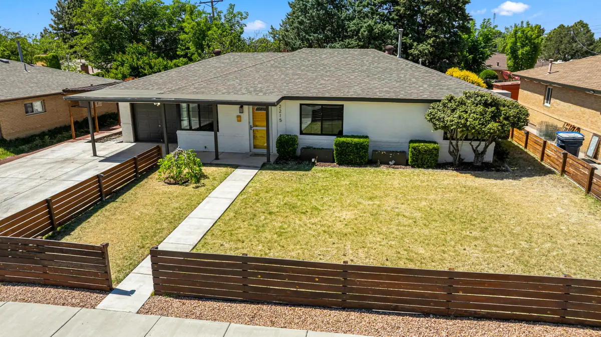 2215 Utah Street Ne, Albuquerque, NM 87110 - #1