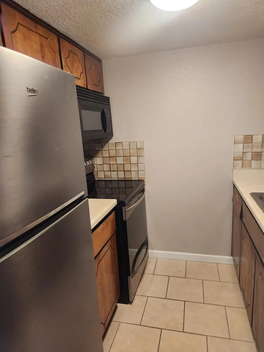 8333 Comanche Road Ne #APT 12C, Albuquerque, NM 87110 - #3
