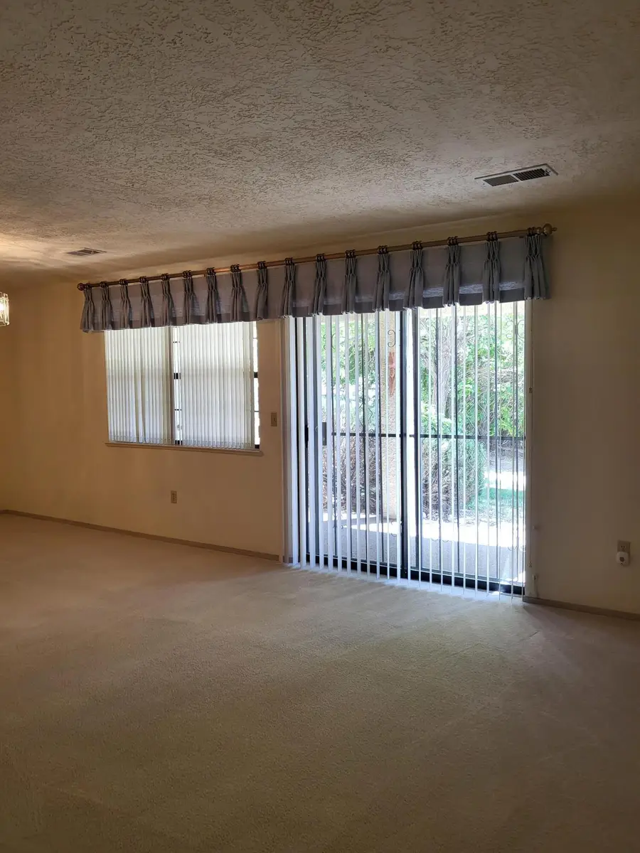 833 Country Club Drive Se #APT 1E, Rio Rancho, NM 87124 - #2