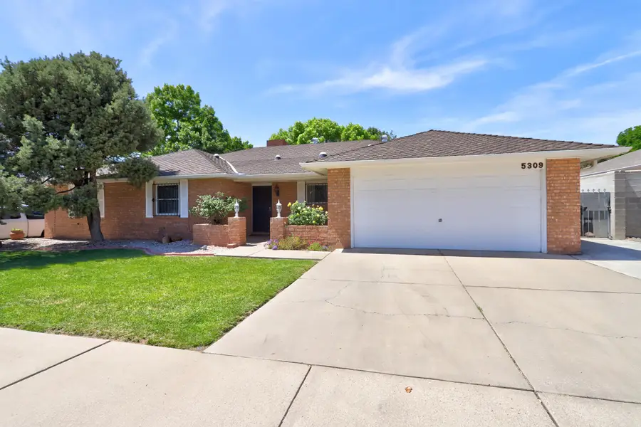 5309 Kings Row Street Ne, Albuquerque, NM 87109 - #3