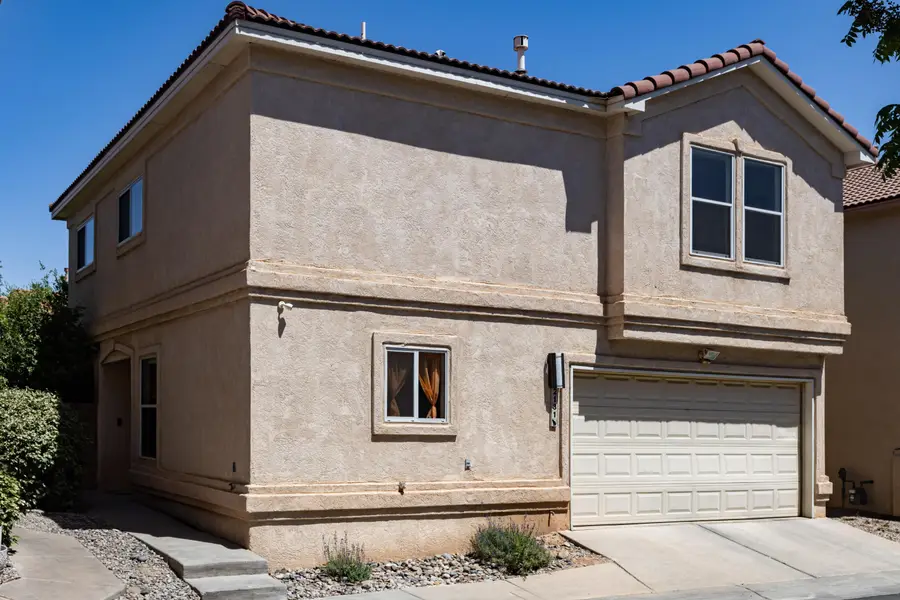 2131 Altura Azul Lane Ne, Albuquerque, NM 87110 - #2