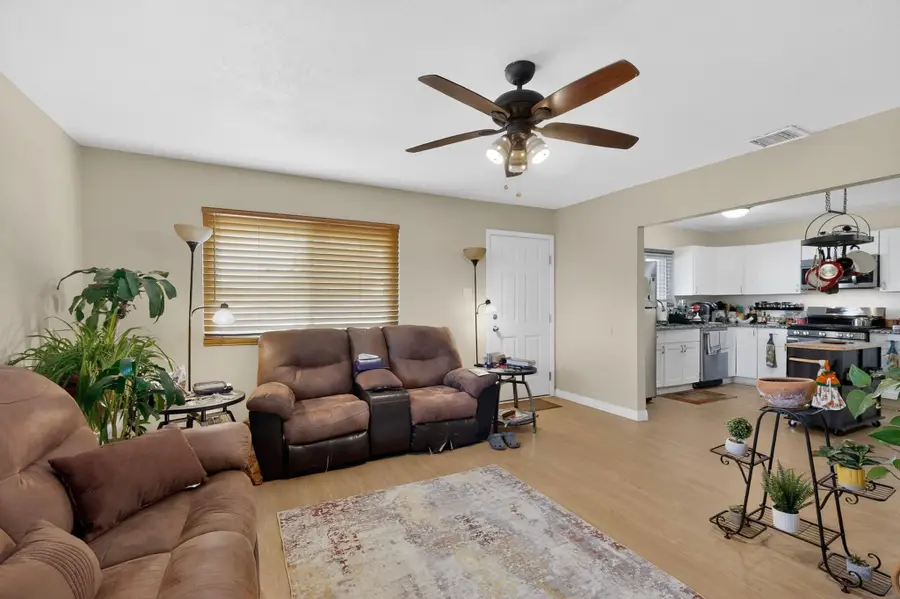 911 Impala Drive, Belen, NM 87002 - #2