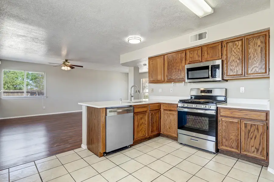 11 Apache Plume Road, Los Lunas, NM 87031 - #2