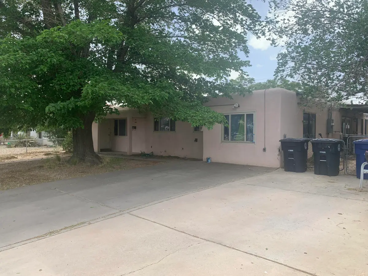 1705 Utah Street Ne, Albuquerque, NM 87110 - #1