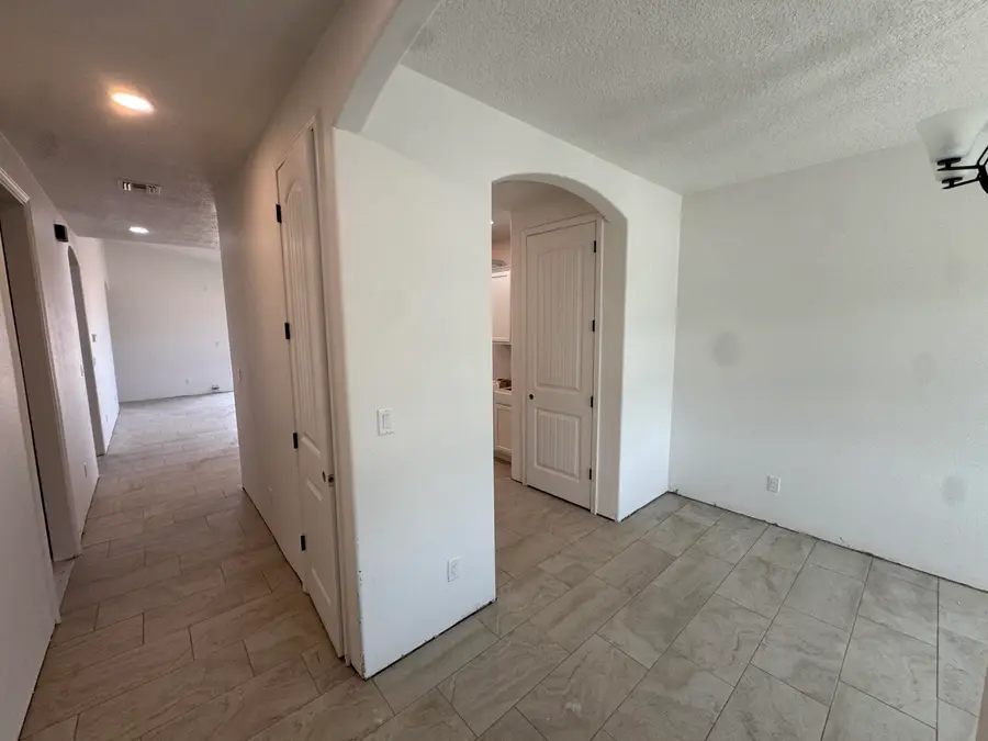 4856 Manzano Peak Street Sw, Los Lunas, NM 87031 - #2