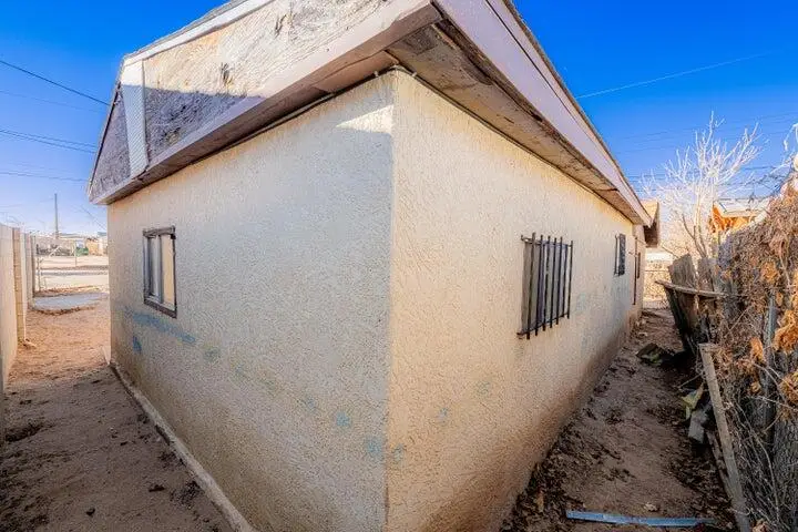 905 Ross Avenue Se, Albuquerque, NM 87102 - #1