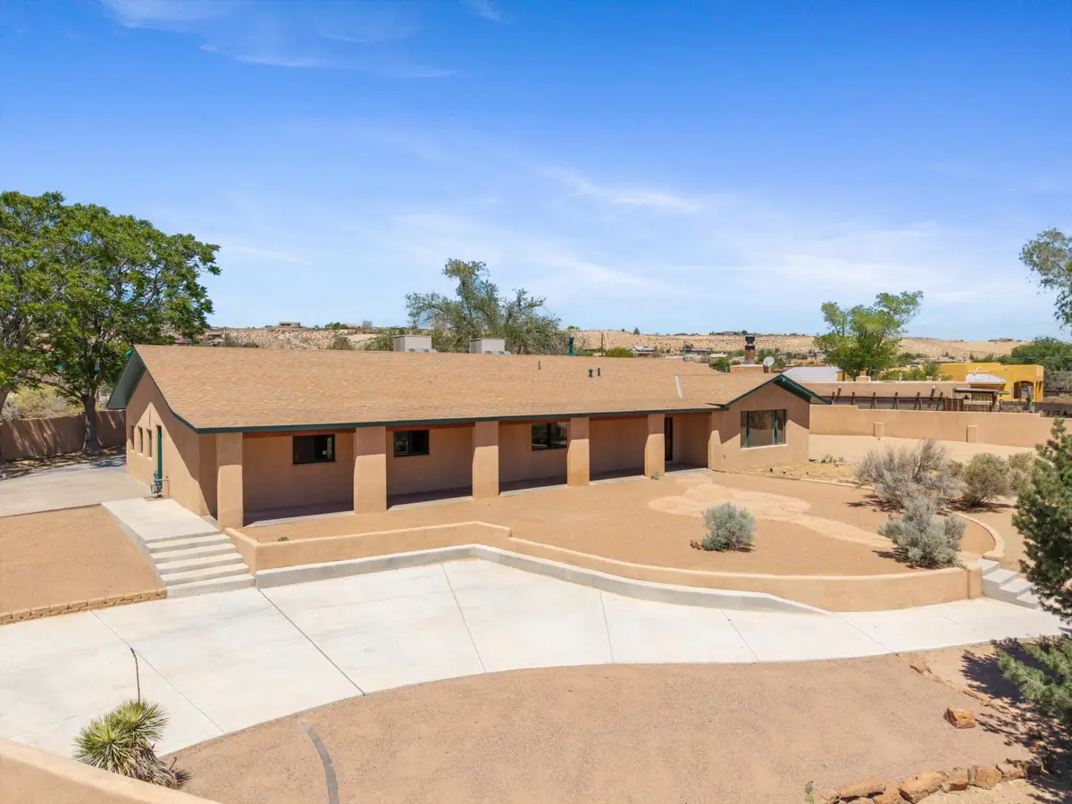 8 Calle Blanca, Corrales, NM 87048 - #1