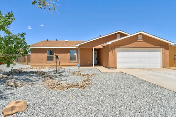 5041 27th Avenue Ne, Rio Rancho, NM 87144