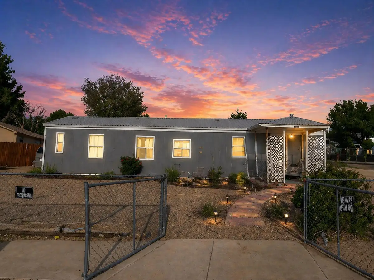 1742 Chamisa Avenue Se, Los Lunas, NM 87031 - #1