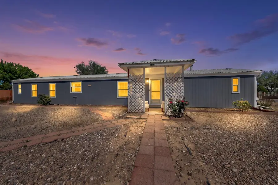 1742 Chamisa Avenue Se, Los Lunas, NM 87031 - #2