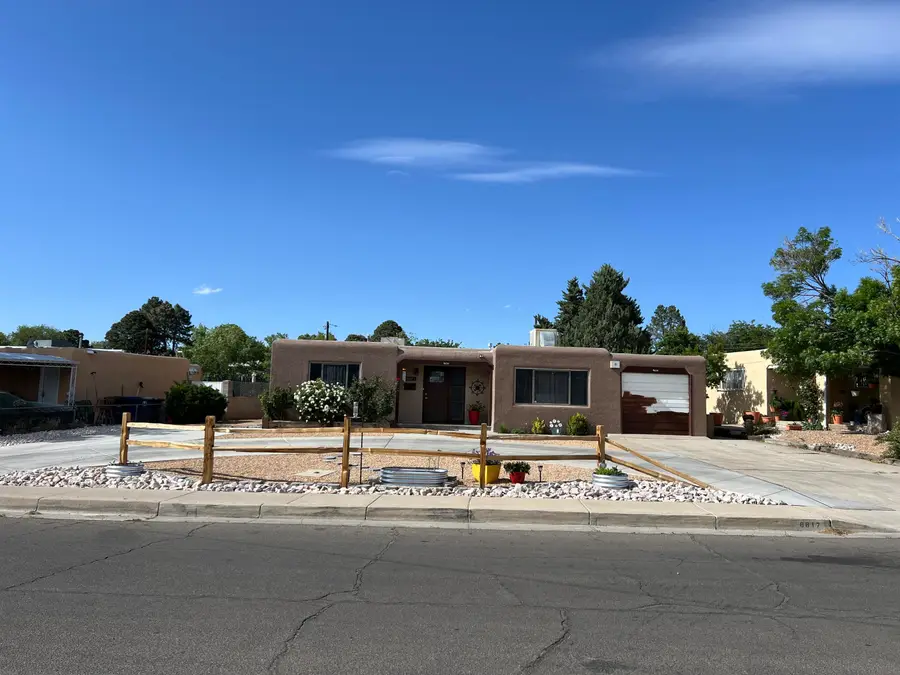 8817 Snowheights Boulevard Ne, Albuquerque, NM 87112 - #3