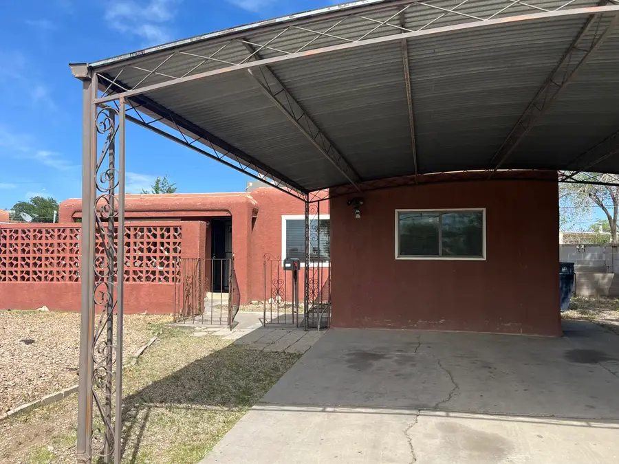 422 Chama Street Ne, Albuquerque, NM 87108 - #2