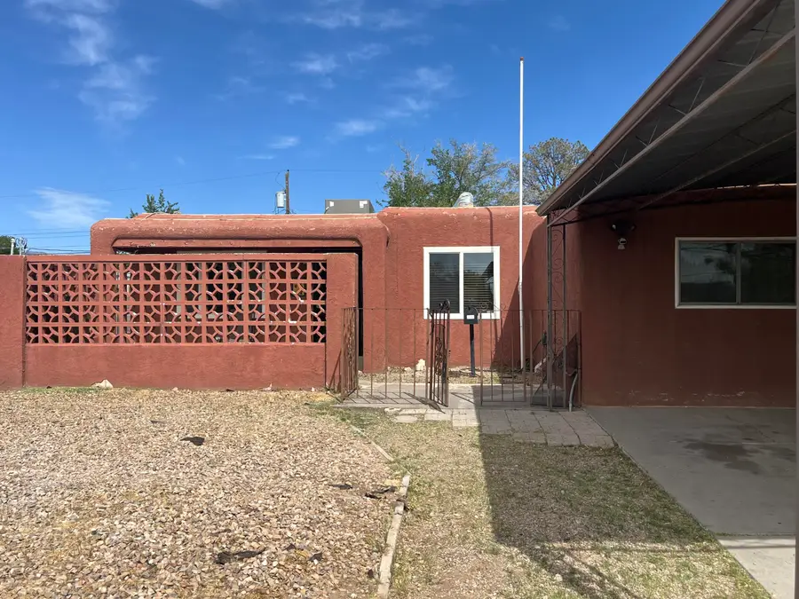 422 Chama Street Ne, Albuquerque, NM 87108 - #3