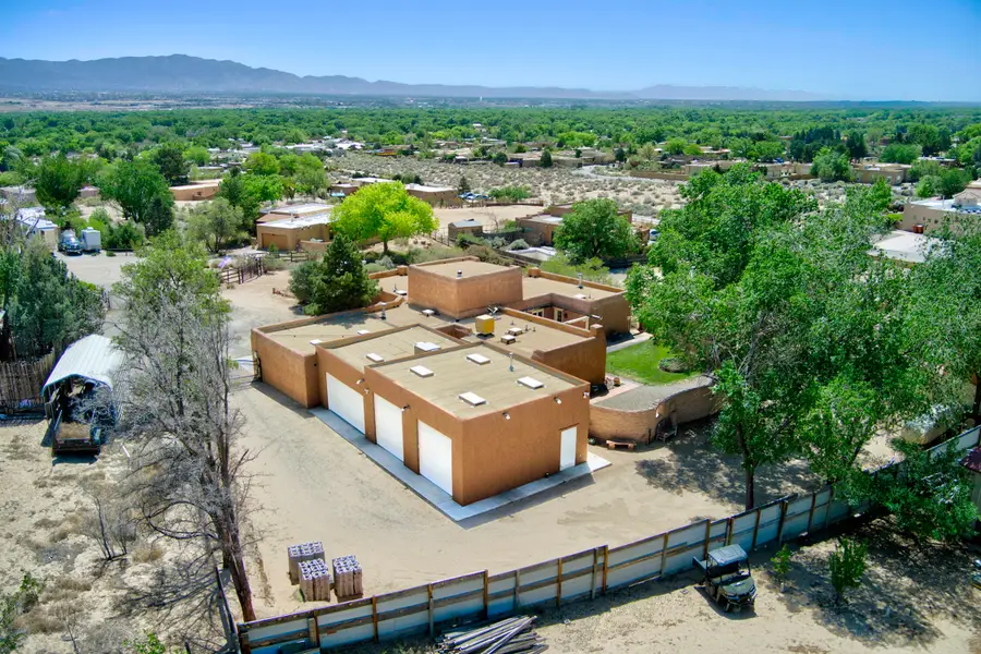 1321 Yippee Calle Court Nw, Corrales, NM 87048 - #2