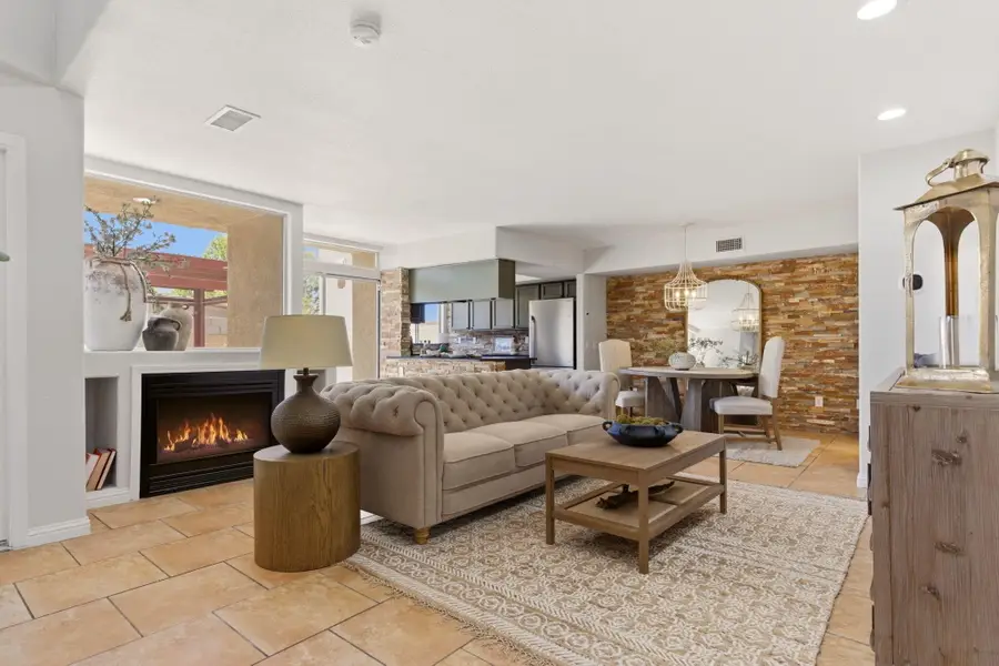 1729 Del Cielo Drive Nw, Albuquerque, NM 87105 - #3