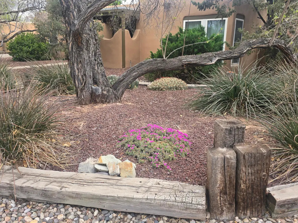 1328 Camino Amparo Nw, Albuquerque, NM 87107 - #1