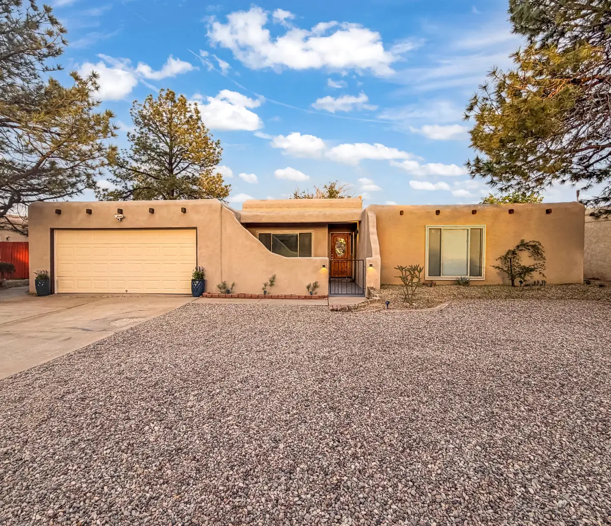 10108 La Paz Drive Nw, Albuquerque, NM 87114 - #1