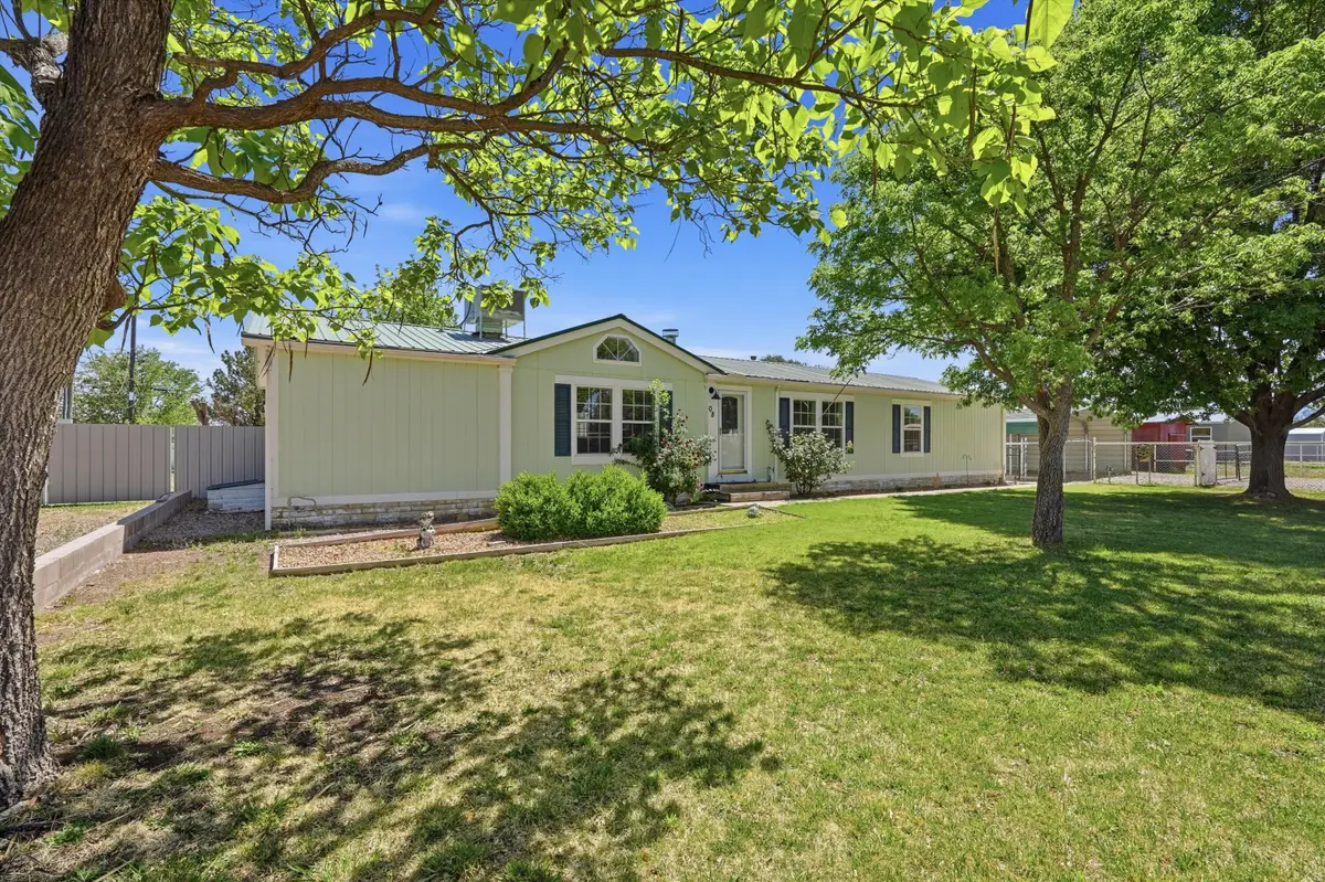8 Phillips Drive, Los Lunas, NM 87031 - #1