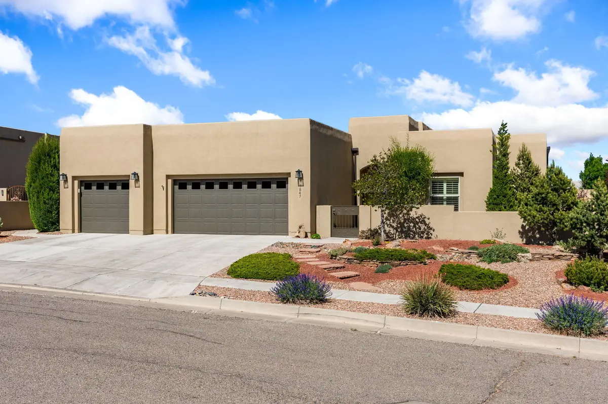 1847 Castle Peak Loop Ne, Rio Rancho, NM 87144 - #1